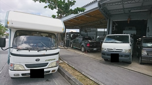 11���E�L�����s���O�J�[�Ƀo�b�N�J������V���I